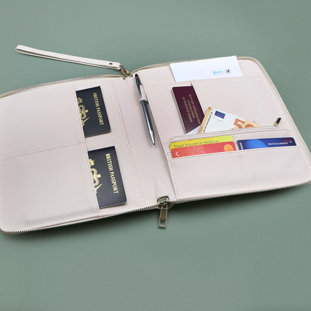 Lapland Travel Family Organiser